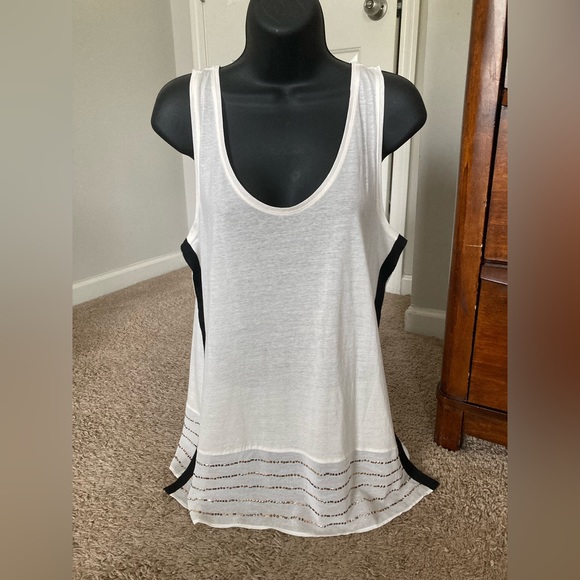 NWT J. Crew Beaded Cotton Tank. Size Medium. - Picture 9 of 9